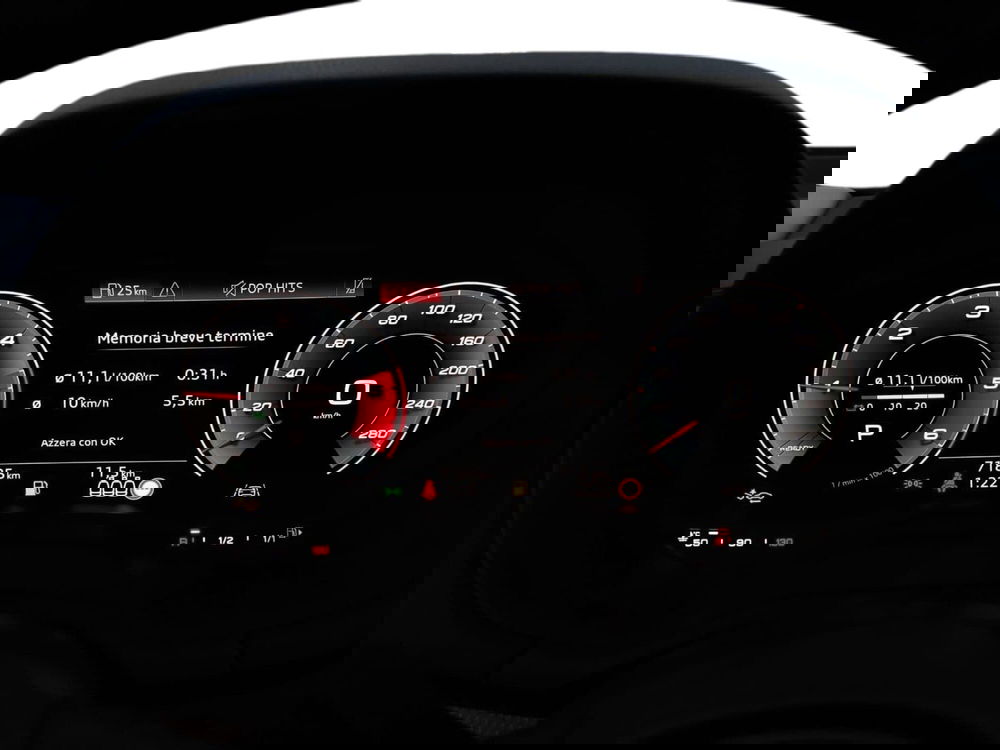 Audi Q2 usata a Bari (17)