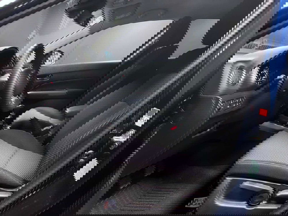 Suzuki Vitara nuova a Padova (5)