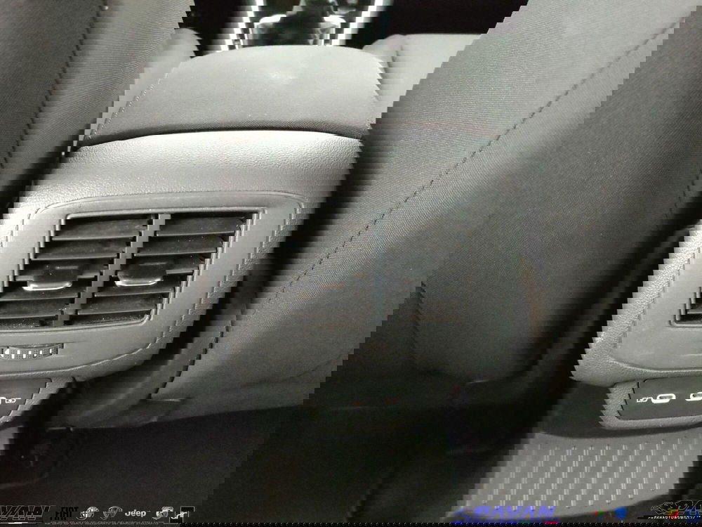 Volkswagen T-Roc usata a Padova (15)