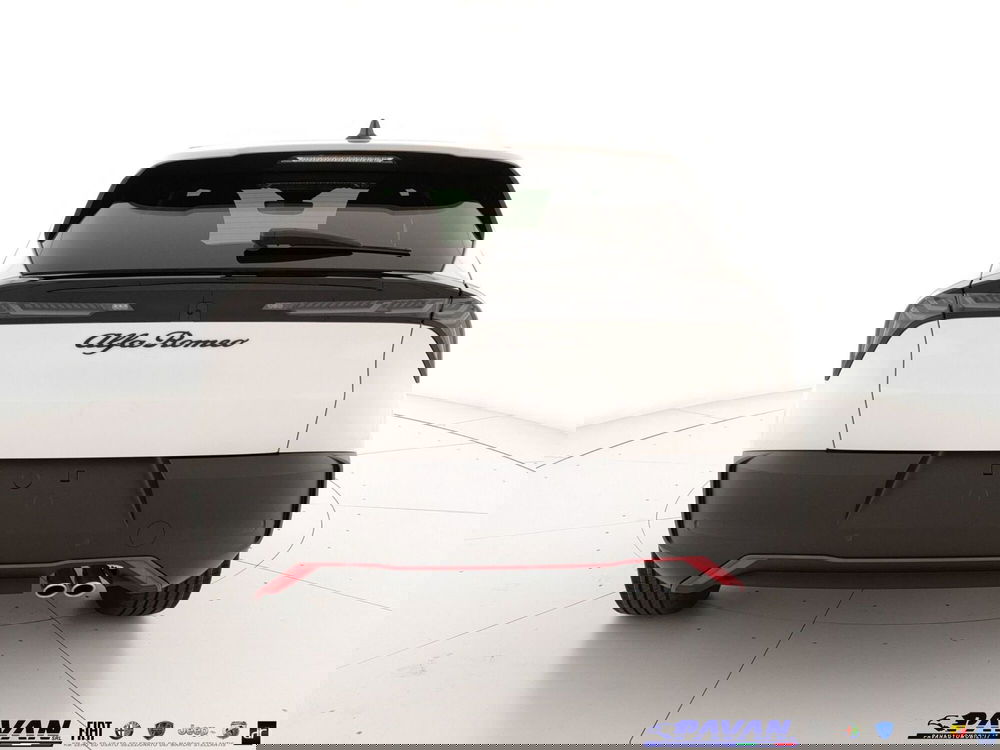 Alfa Romeo Junior nuova a Padova (4)