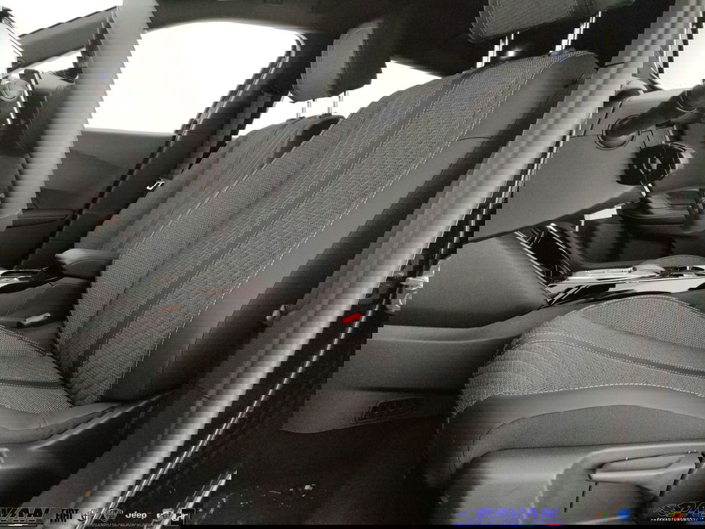 Peugeot 2008 nuova a Padova (10)