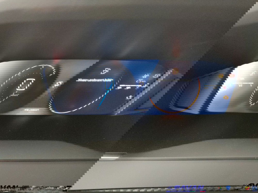 Peugeot 2008 nuova a Padova (19)