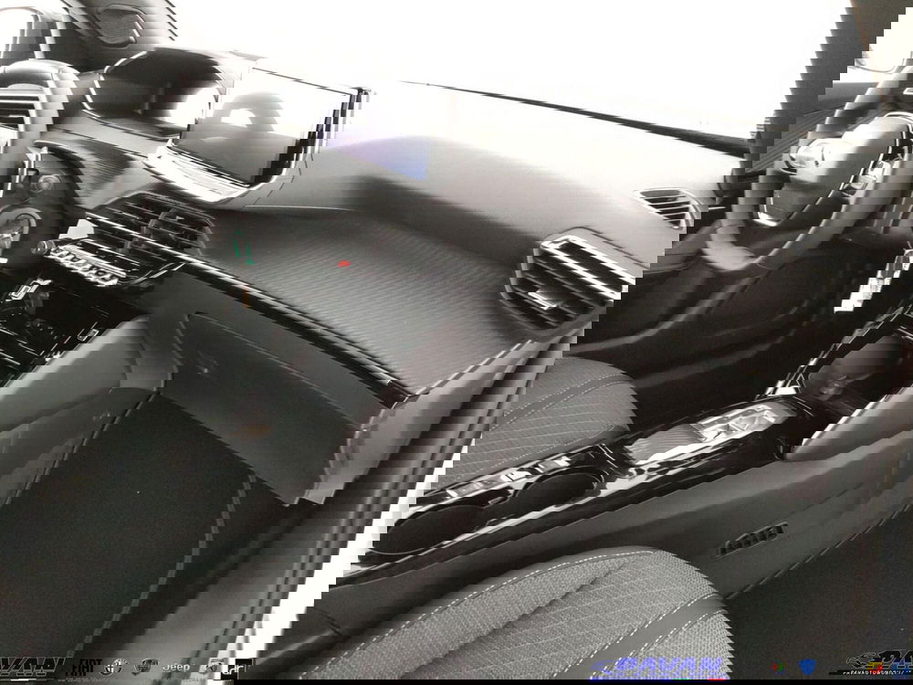 Peugeot 2008 nuova a Padova (7)