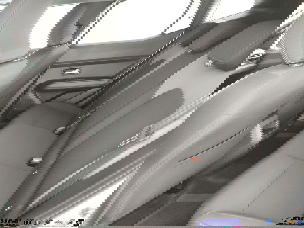 Dacia Duster usata a Padova (13)