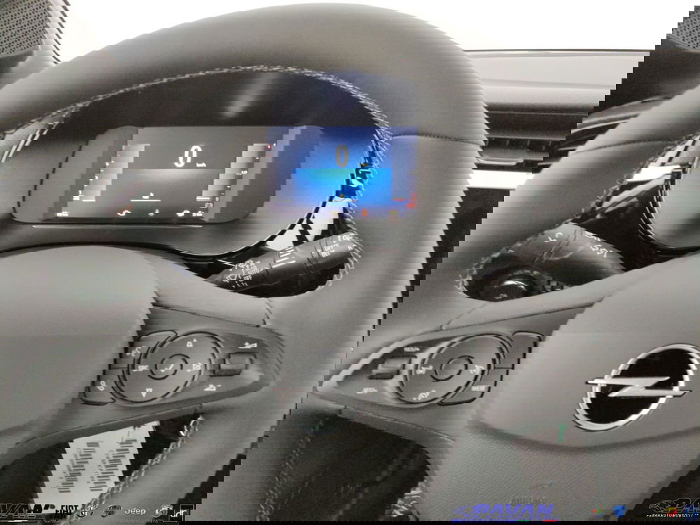 Opel Corsa nuova a Padova (14)