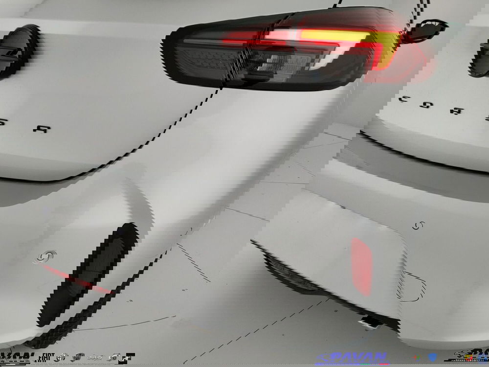 Opel Corsa nuova a Padova (18)