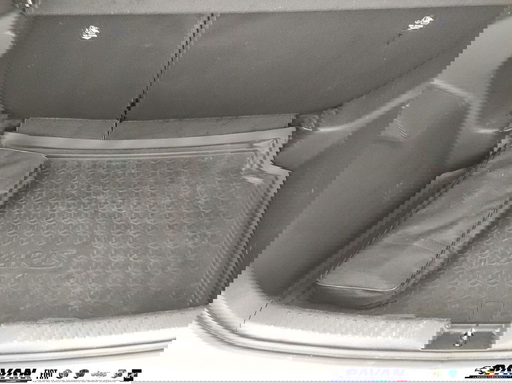 Toyota Yaris usata a Padova (20)