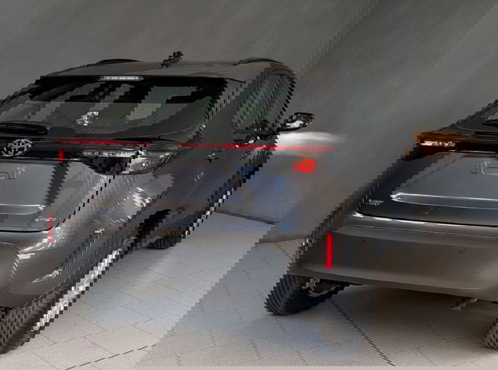 Toyota Yaris Cross nuova a Padova (3)