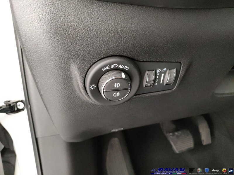 Jeep Compass usata a Padova (13)