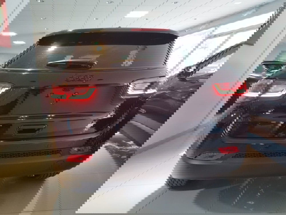 Jeep Compass nuova a Arezzo (5)