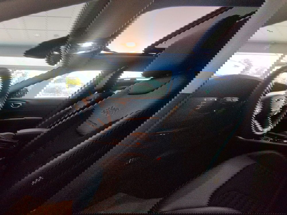 Jeep Compass nuova a Arezzo (9)