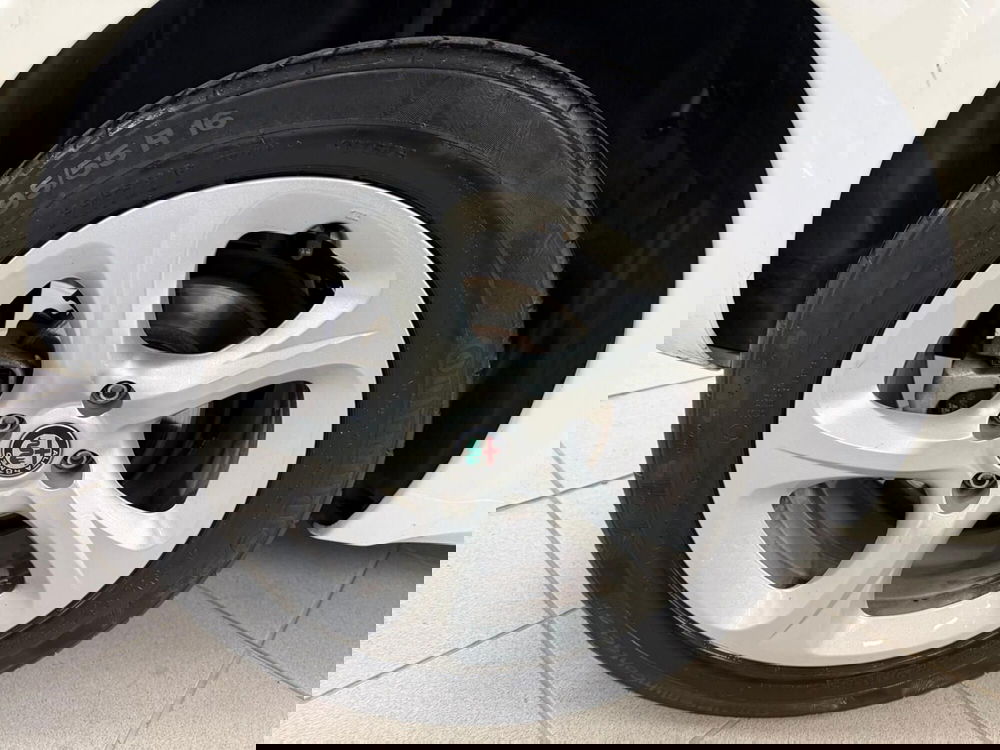 Alfa Romeo MiTo usata a Arezzo (17)