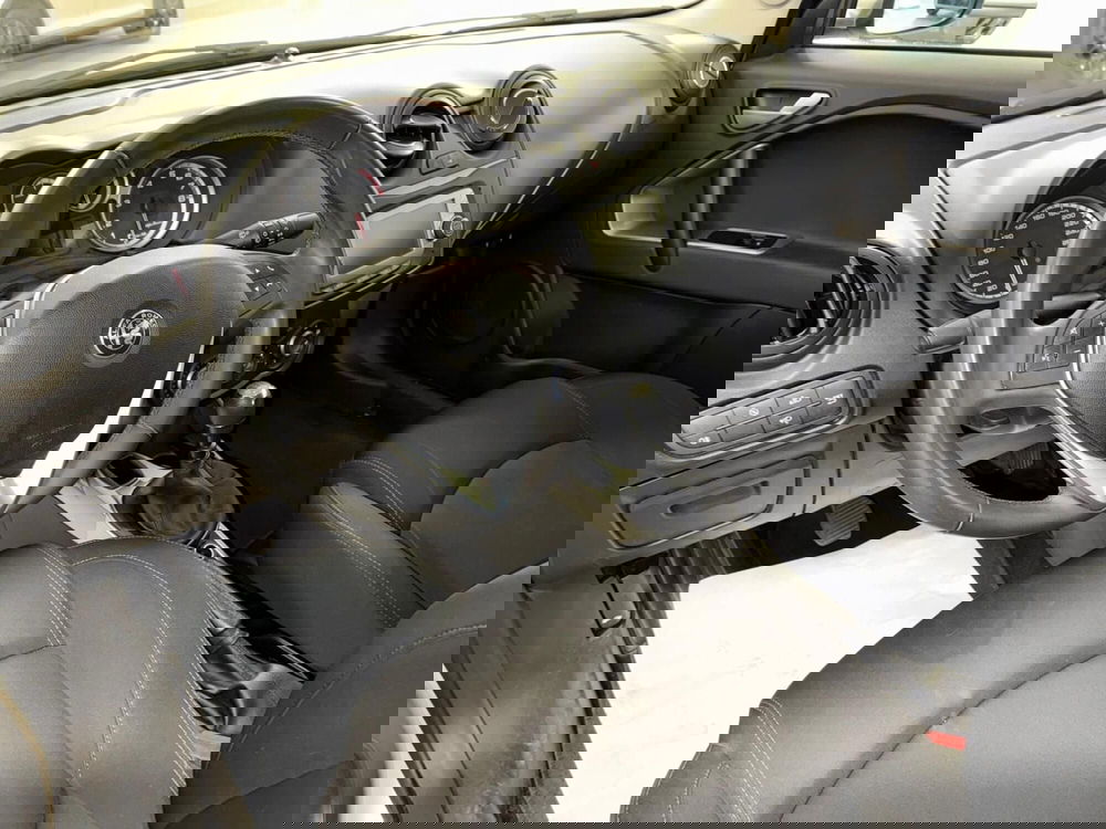 Alfa Romeo MiTo usata a Arezzo (8)