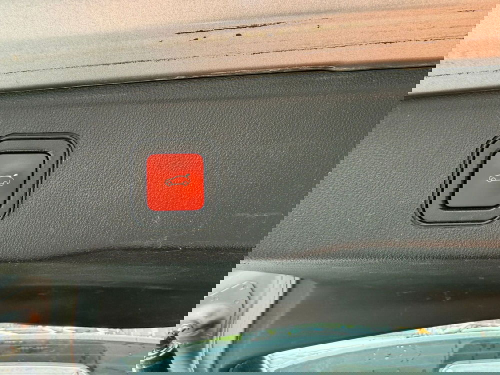 Jeep Avenger usata a Arezzo (12)