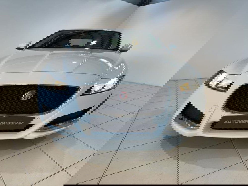 Jaguar XF usata a Venezia (2)