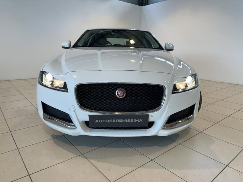 Jaguar XF usata a Venezia (2)