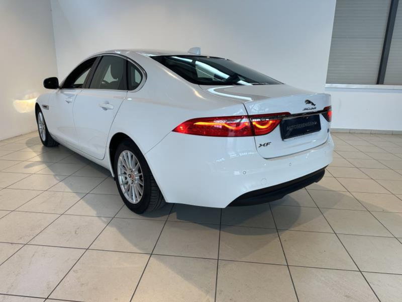 Jaguar XF usata a Venezia (4)