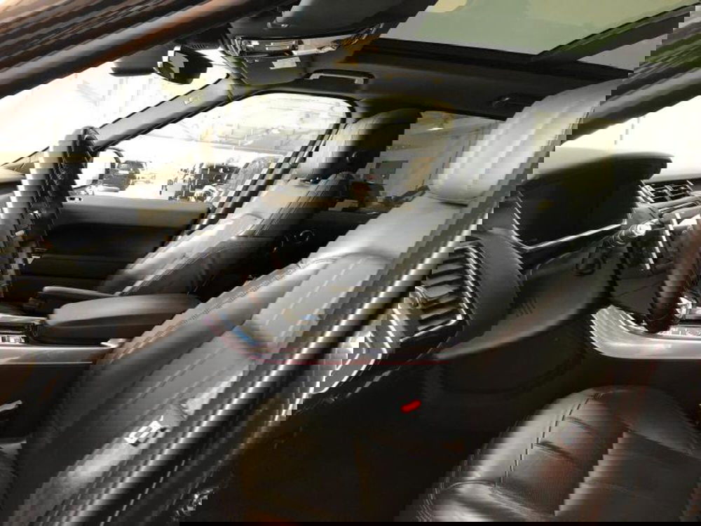 Land Rover Range Rover Sport usata a Venezia (5)