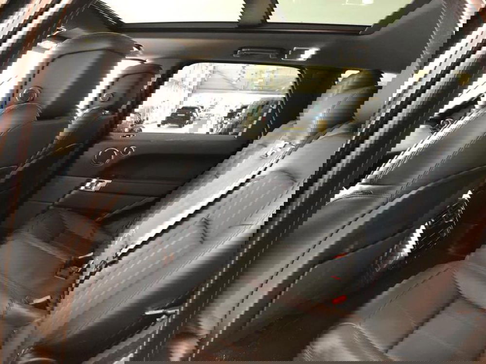 Land Rover Range Rover Sport usata a Venezia (7)