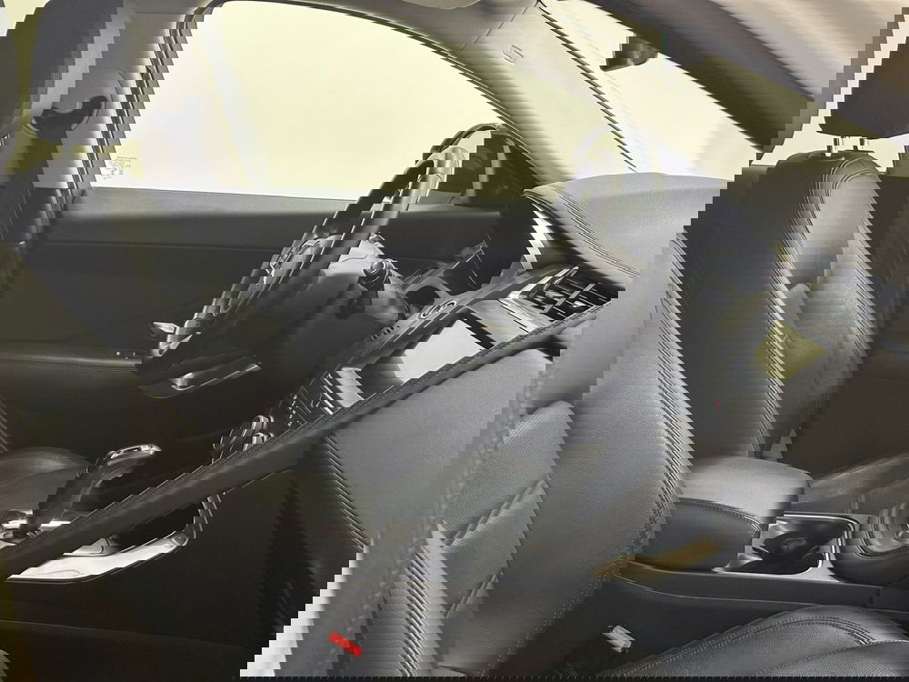 Jaguar E-Pace usata a Lodi (3)