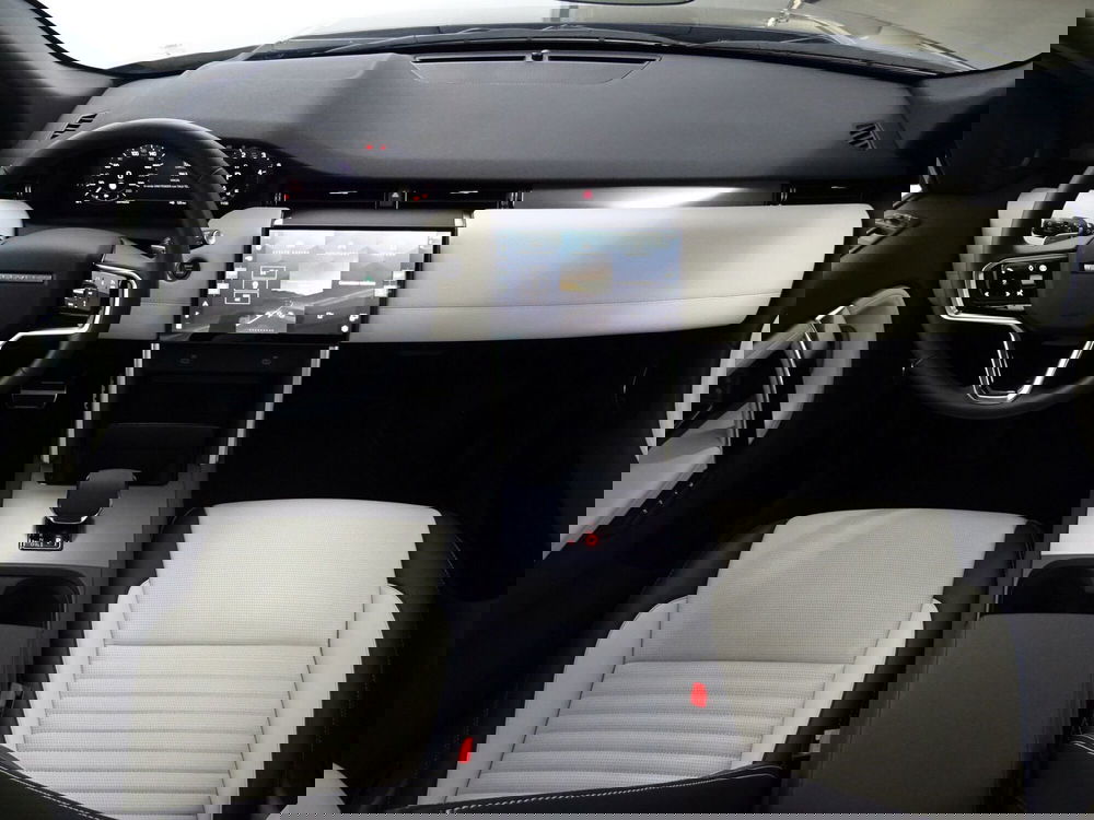 Land Rover Discovery Sport usata a Como (4)