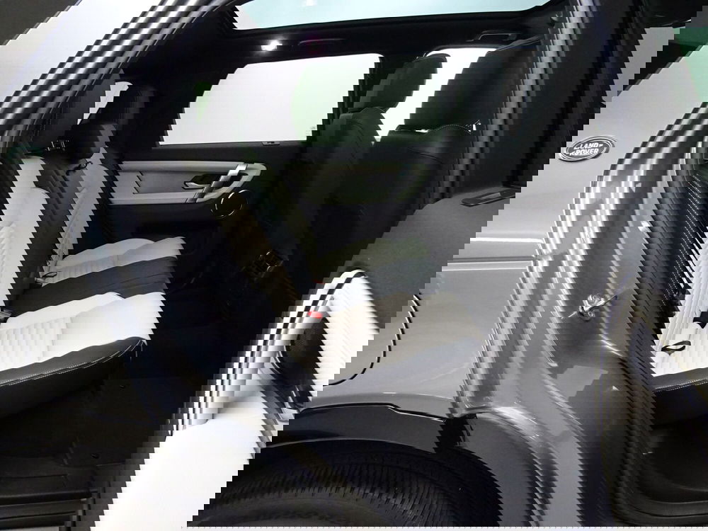 Land Rover Discovery Sport usata a Como (5)