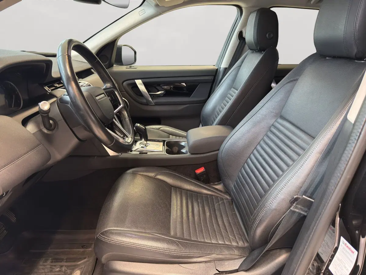 Land Rover Discovery Sport usata a Latina (11)