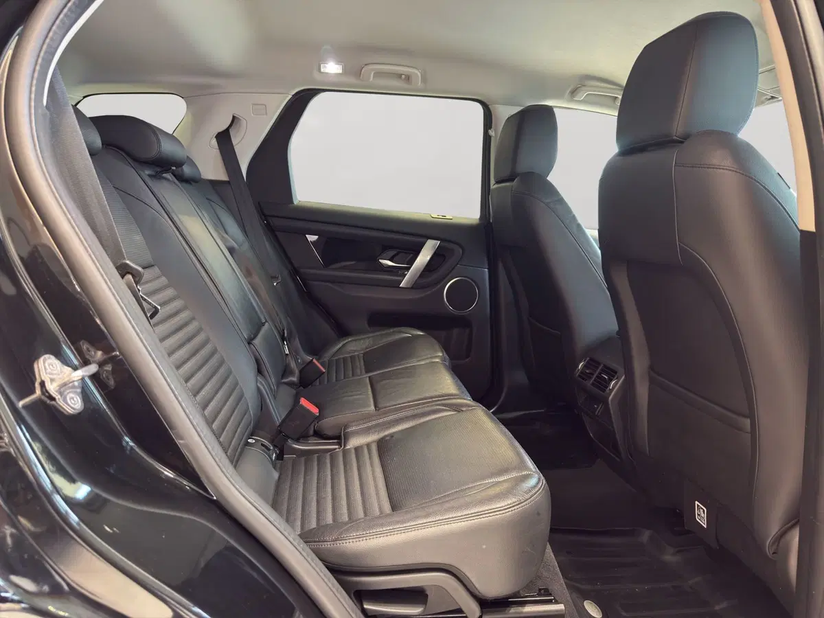Land Rover Discovery Sport usata a Latina (5)