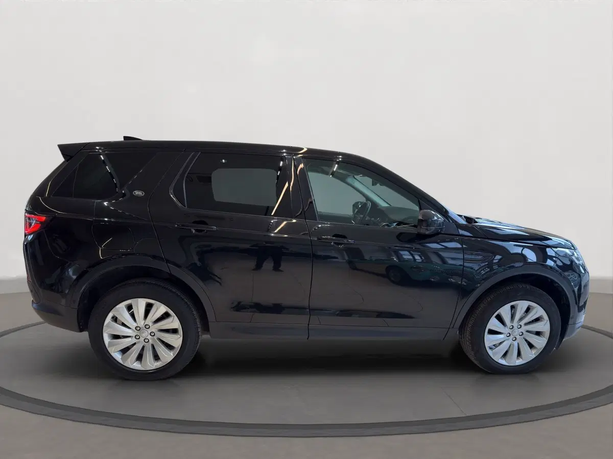 Land Rover Discovery Sport usata a Latina (6)