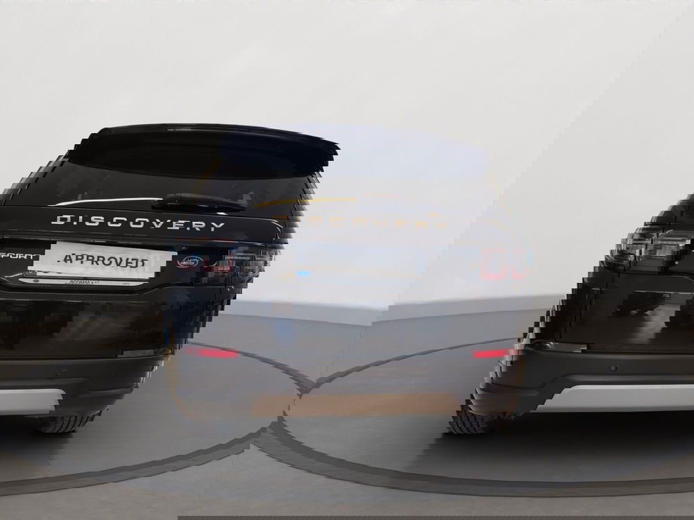 Land Rover Discovery Sport usata a Latina (7)