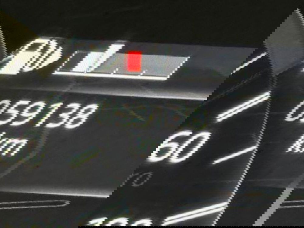 Land Rover Discovery Sport usata a Monza e Brianza (13)