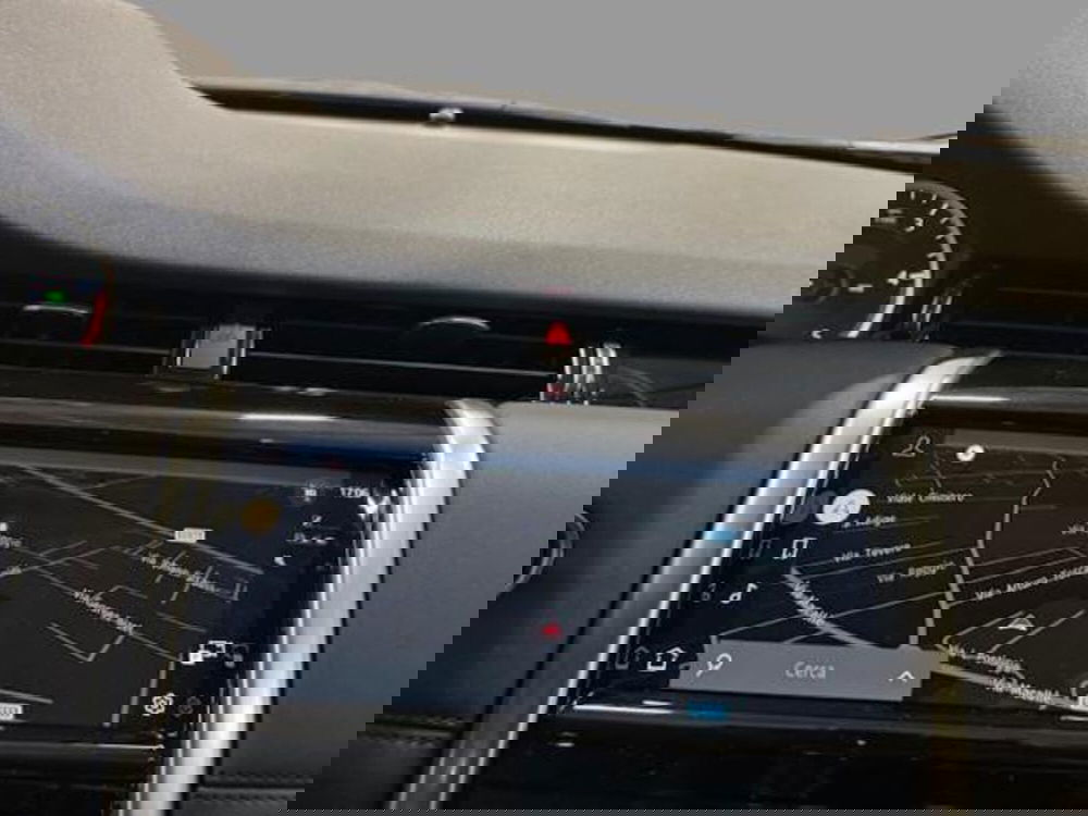 Land Rover Discovery Sport usata a Monza e Brianza (14)