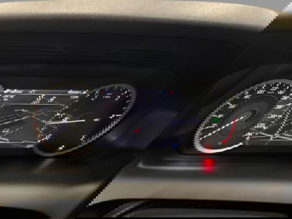 Land Rover Discovery Sport usata a Monza e Brianza (16)