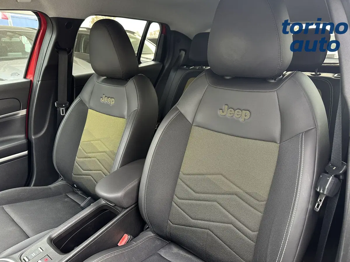 Jeep Avenger usata a Torino (11)