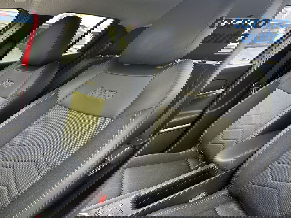 Jeep Avenger usata a Torino (11)