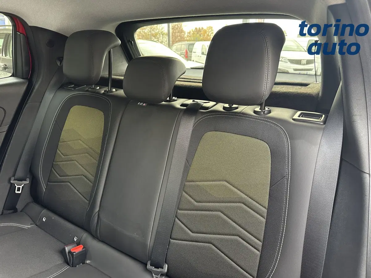 Jeep Avenger usata a Torino (12)