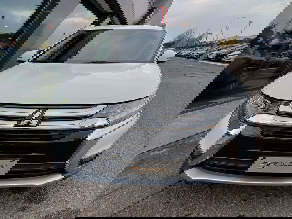Mitsubishi Outlander usata a Modena (3)