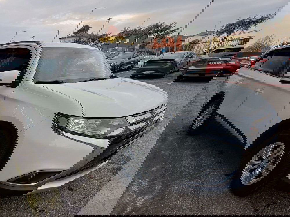 Mitsubishi Outlander usata a Modena (5)