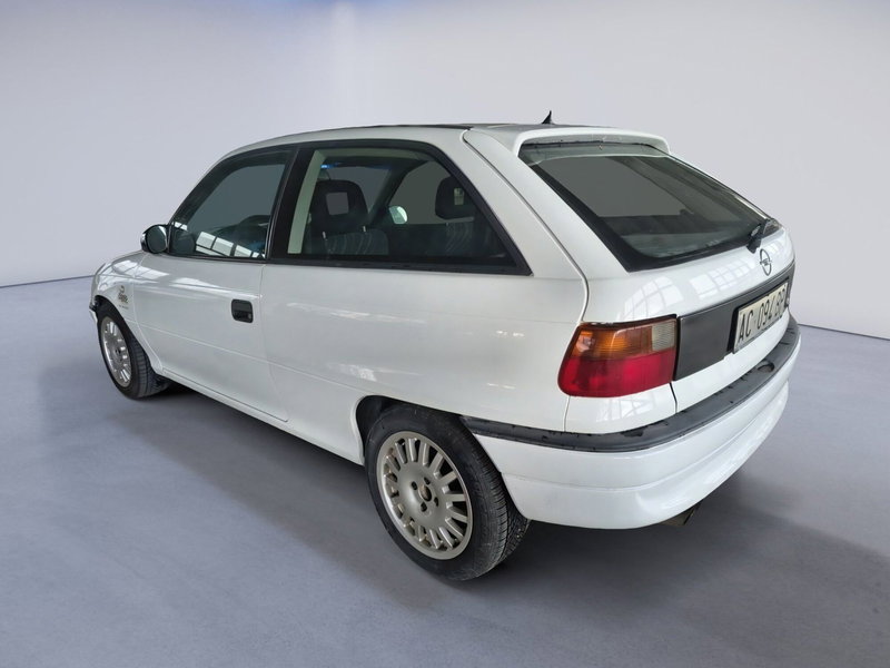 Opel Astra usata a Padova (6)