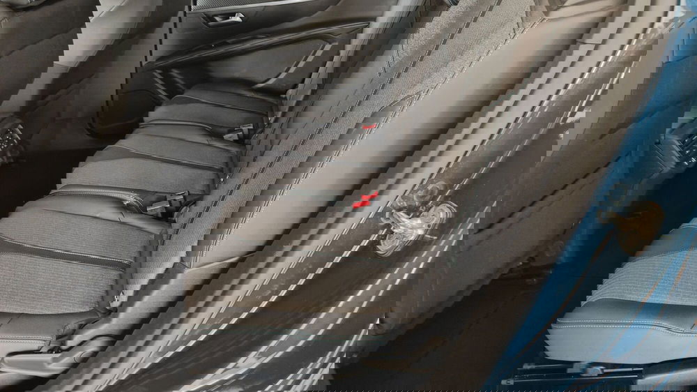 Peugeot 5008 usata a Milano (12)