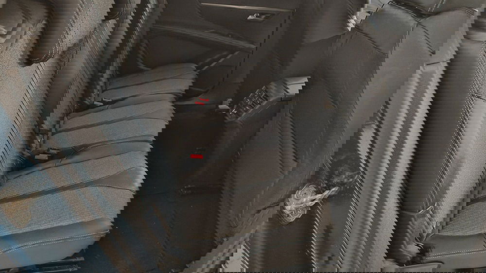 Peugeot 5008 usata a Milano (17)