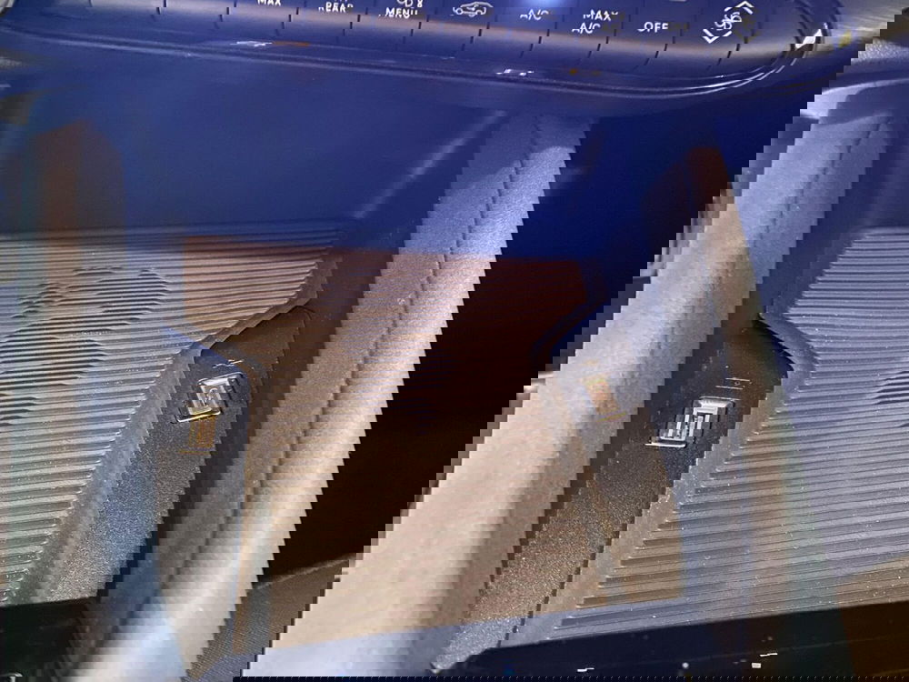 Alfa Romeo Junior usata a Milano (18)