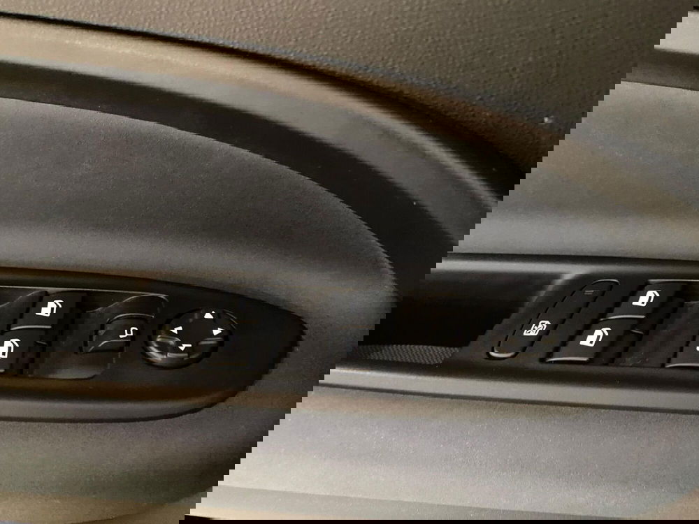 Alfa Romeo Junior usata a Milano (20)