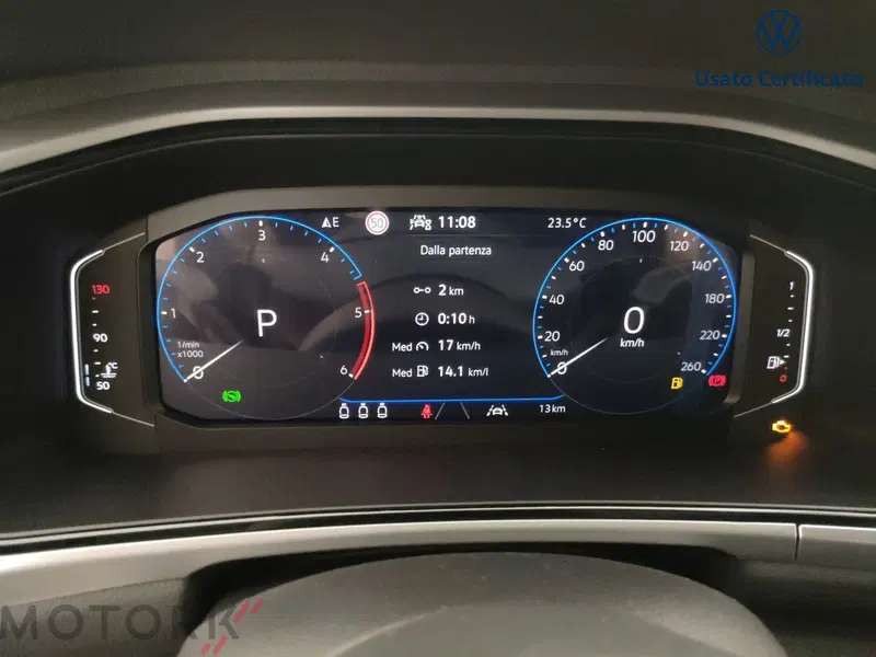 Volkswagen T-Roc nuova a Varese (13)