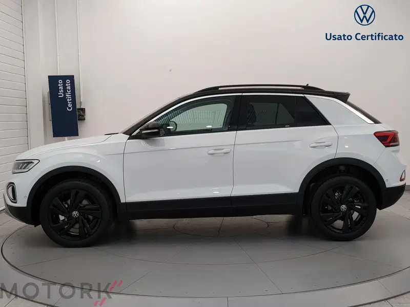 Volkswagen T-Roc nuova a Varese (4)