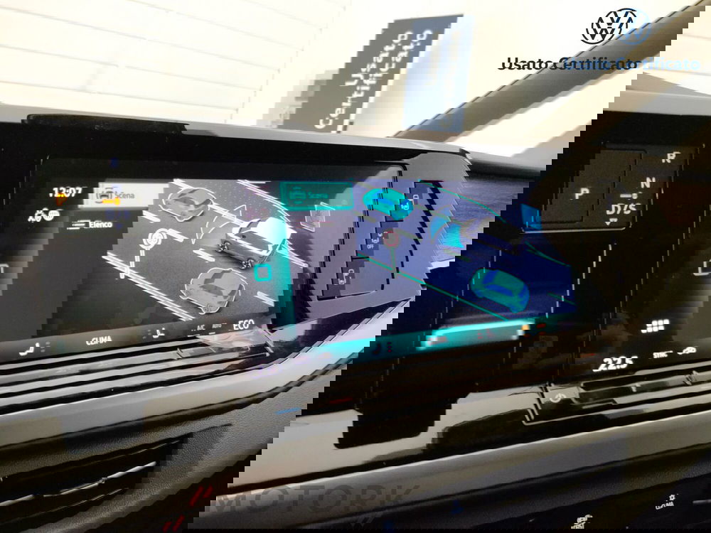 Volkswagen Multivan usata a Varese (16)