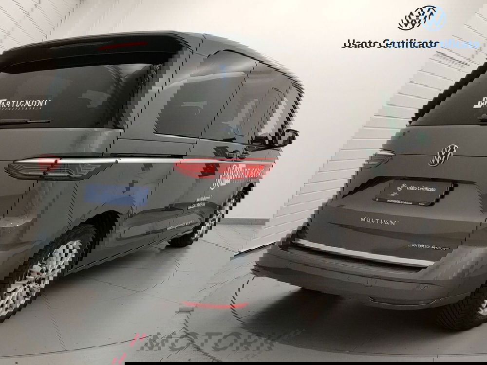 Volkswagen Multivan usata a Varese (8)