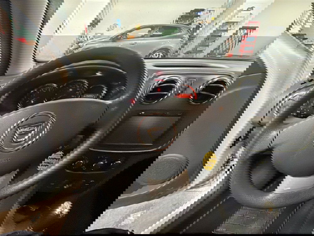 Dacia Logan usata a Vicenza (14)