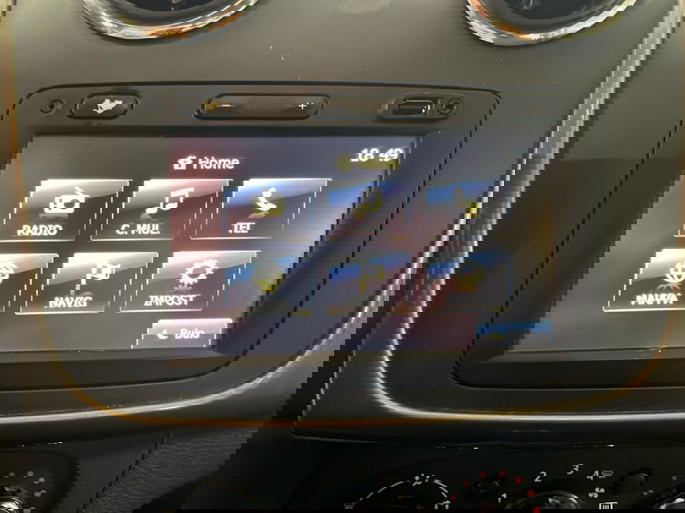 Dacia Logan usata a Vicenza (17)