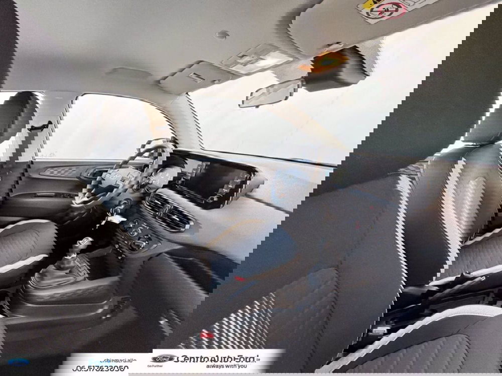 Hyundai i10 nuova a Roma (6)